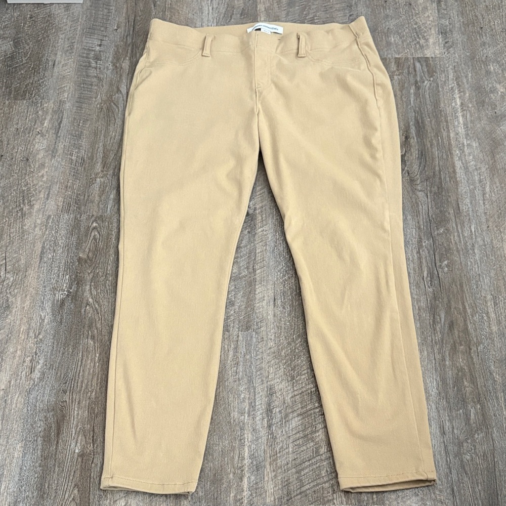 Amazon Essentials Women's Pull-On Stretchy Knit J… - image 7